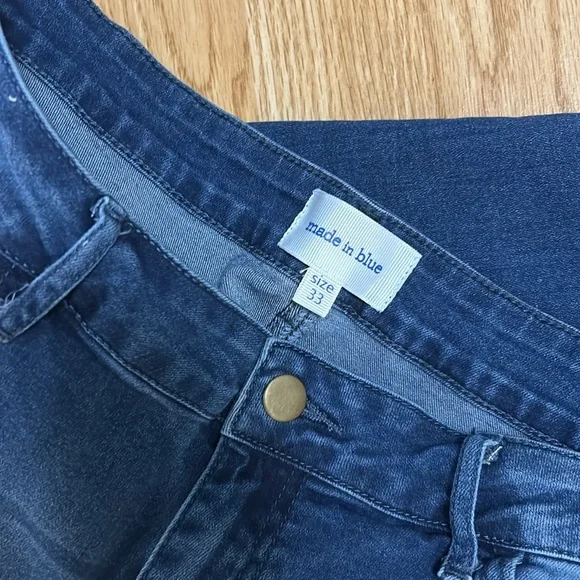 Jeans - Picture 3 of 3